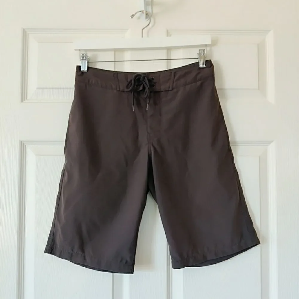 Arizona Jean Co. board shorts sz 28